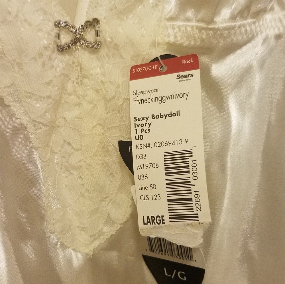 Romantic intimate sleep nightie ivory soft gown